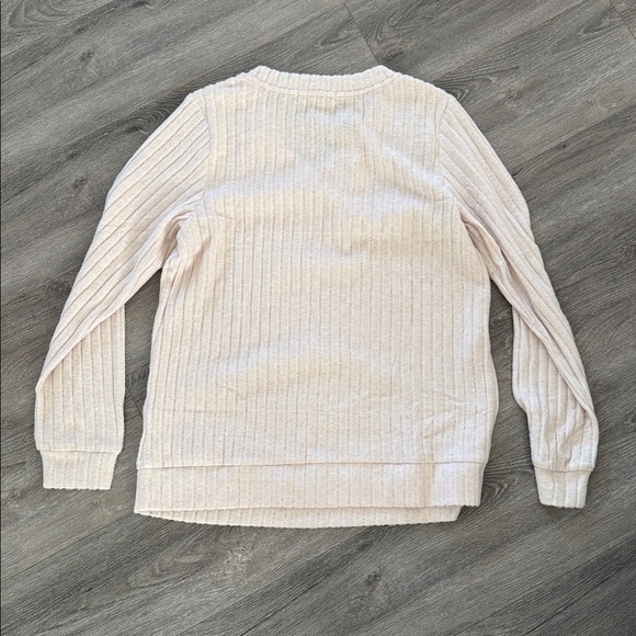Light Cream Ribbed V-Neck Sweater - Picture 5 of 5